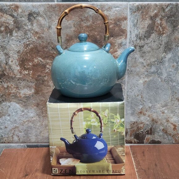 Linens and Things Zen Stoneware Teapot Green Bamboo Handle 6 Cups Capacity - Picture 4 of 16